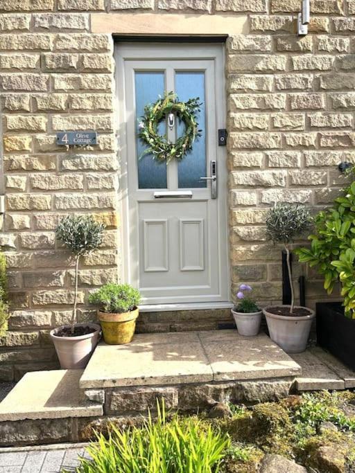 Olive Holiday Cottage Matlock Матлок Екстериор снимка